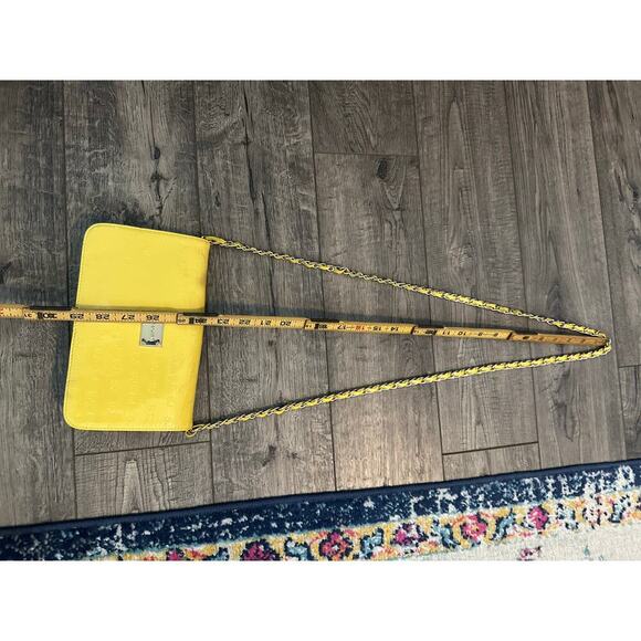 St. John Women's Yellow Logo Chain Leather Purse Shoulder Bag - Picture 4 of 12